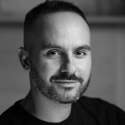 Portrait-Manolo-Tatti